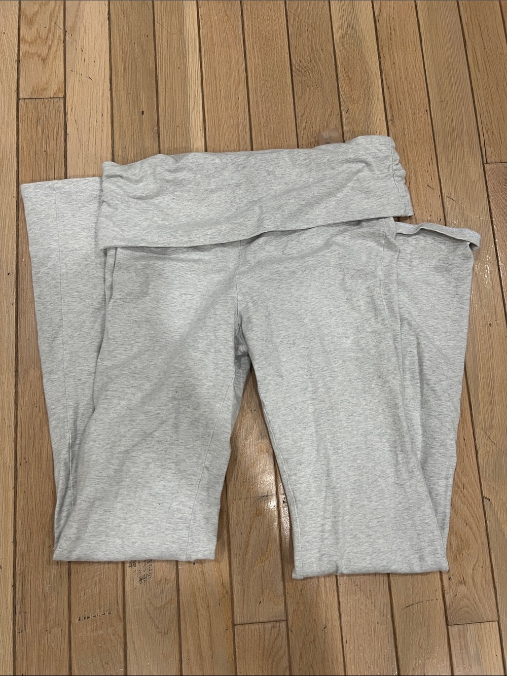 Aritzia TNA fold over pants size small